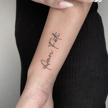тату Amor Fati