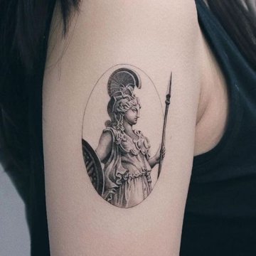 тату мікрореалізм значення ескіз