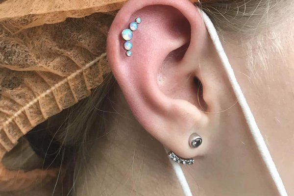 Piercing services from VeAn