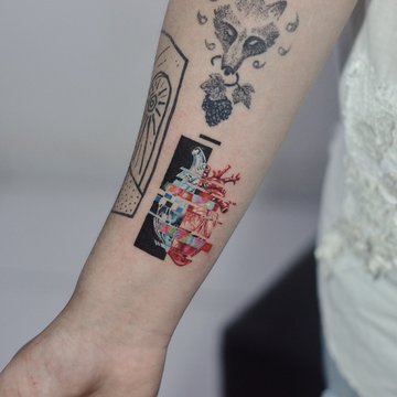 глітч-арт тату