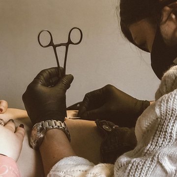 Обучение пирсингу в Ровно