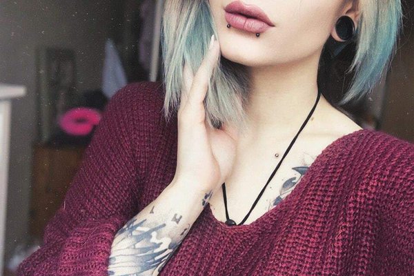 Пірсинг губ