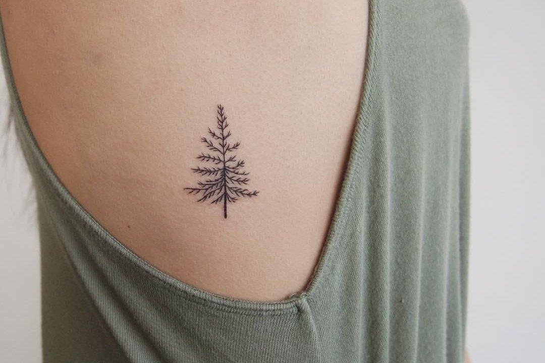 Тату ескізи ялинка