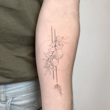 тату в стиле файн лайн