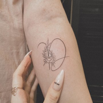 Тату с буквами