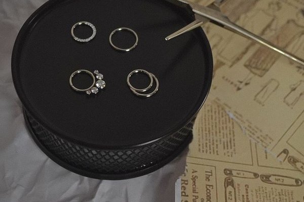 Навчання пірсингу в Олександрії