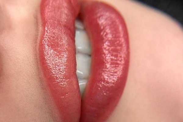 Перманентний макіяж в Одесі