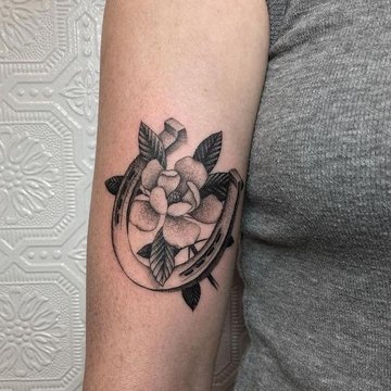 Тату эскизы подковы