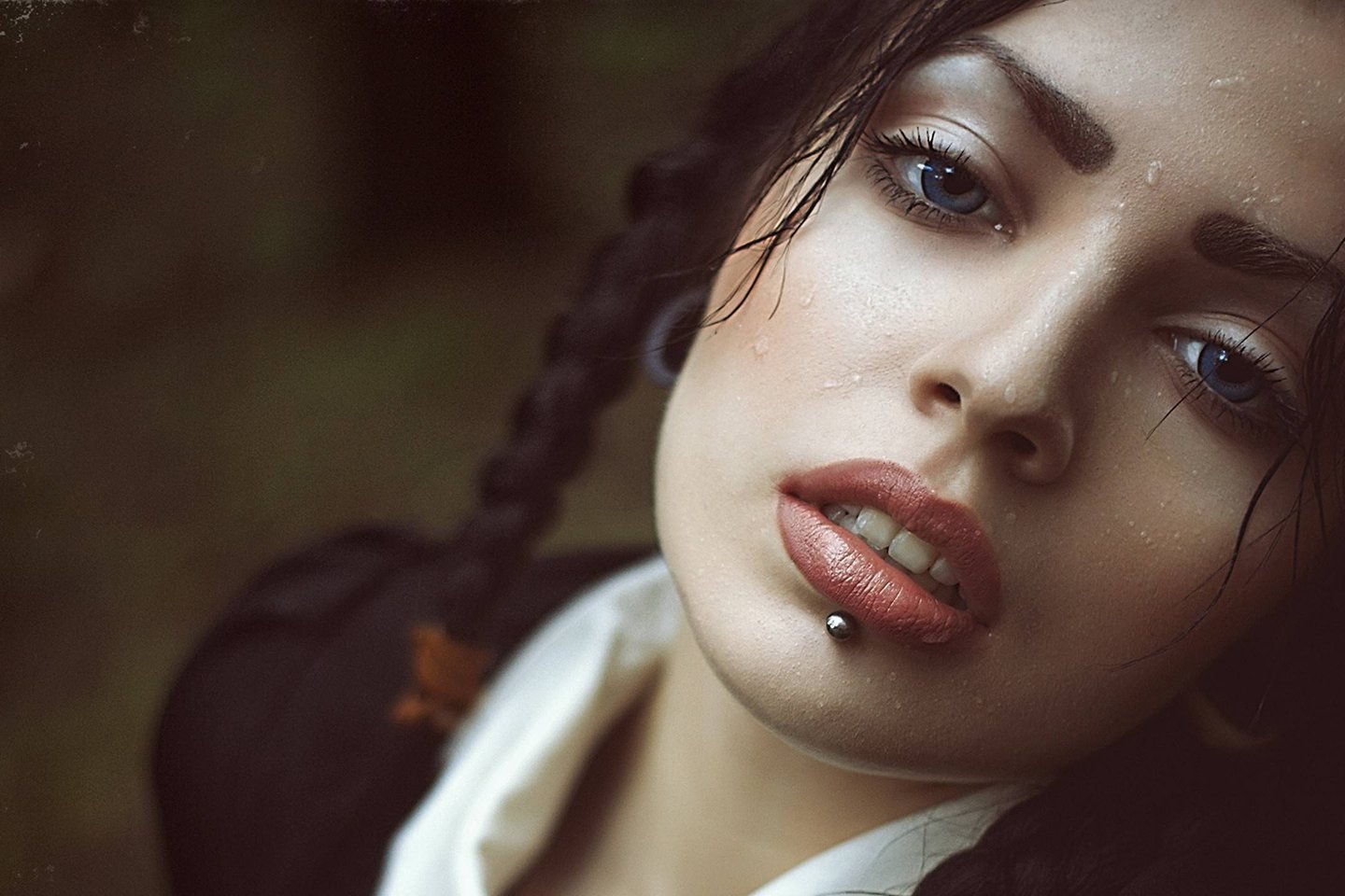 Пирсинг губы