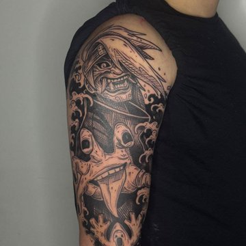 тату на плечі чоловічі