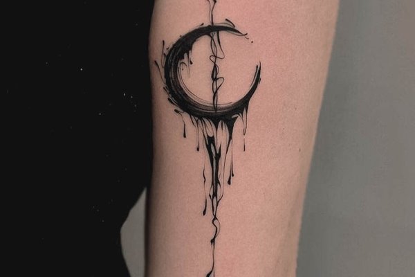 тату півмісяць значення ескіз