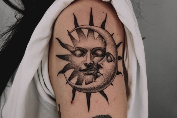 тату сонце і місяць значення ескіз