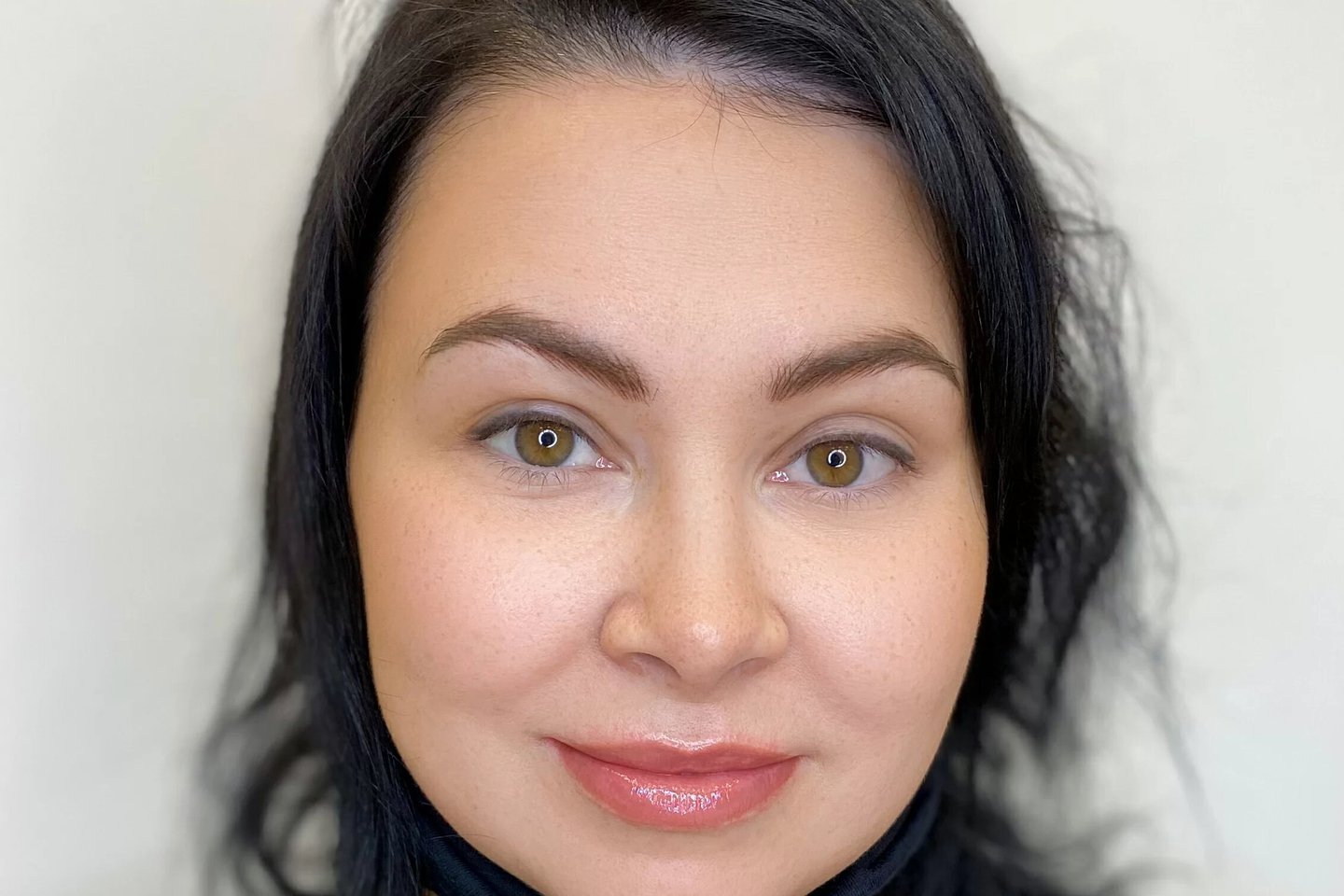 Волосковий татуаж брів