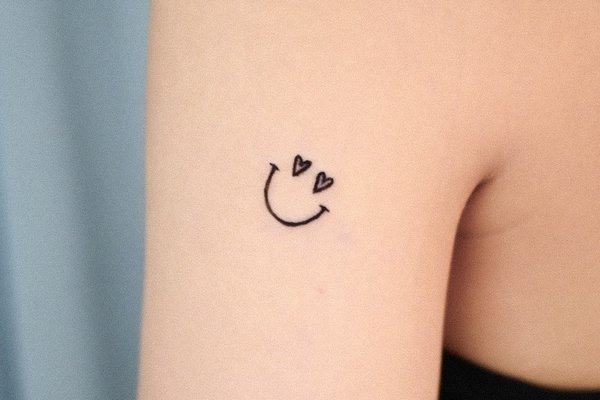 тату смайла