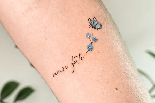 татуювання "Amor Fati"