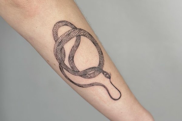 Уроборос Тату