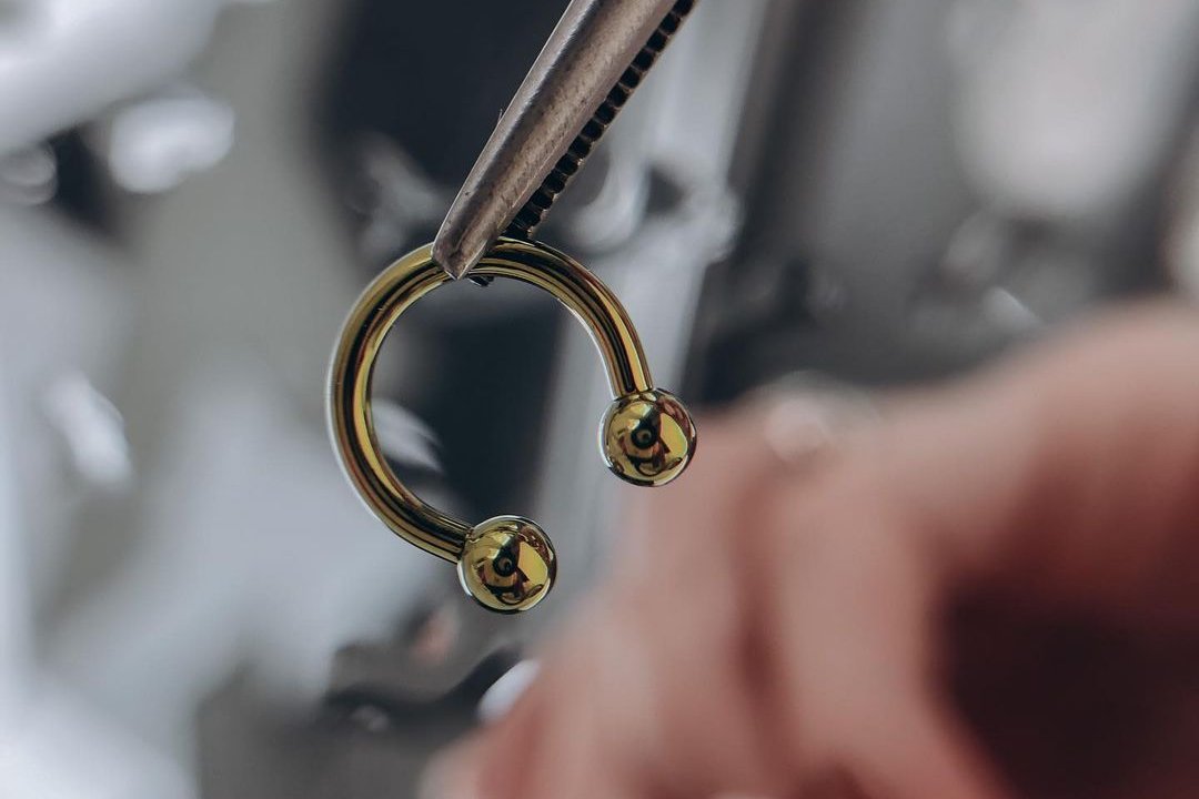 Пірсинг у Мукачеві