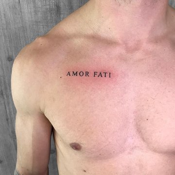 татуювання "Amor Fati"