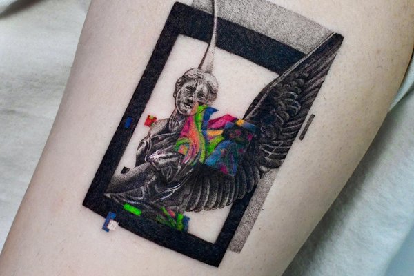 глітч-арт тату