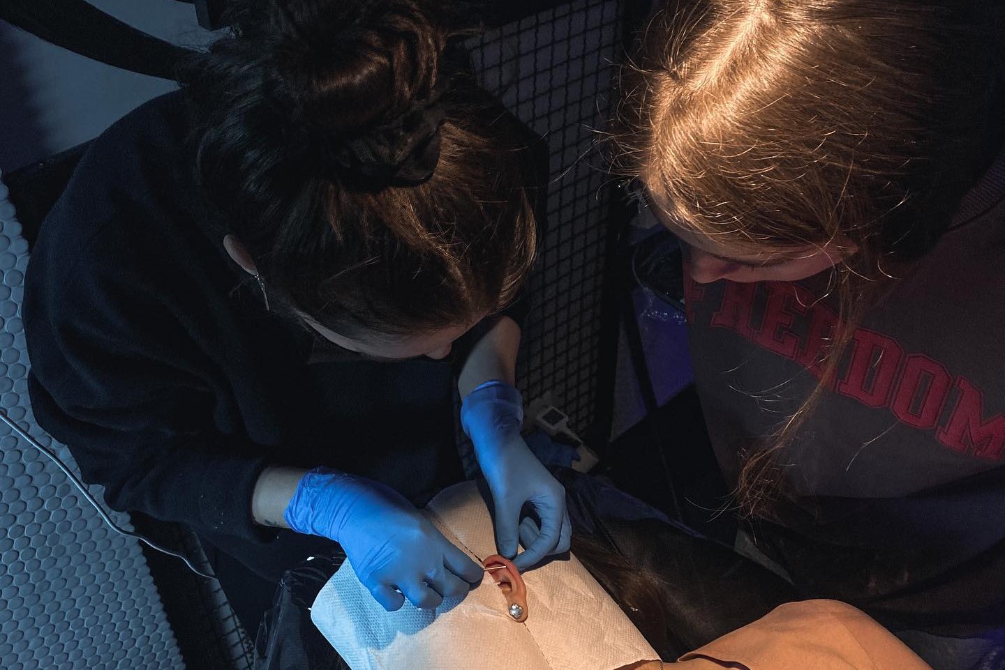 Навчання пірсингу в Черкасах