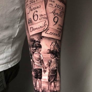 тату на честь сім’ї