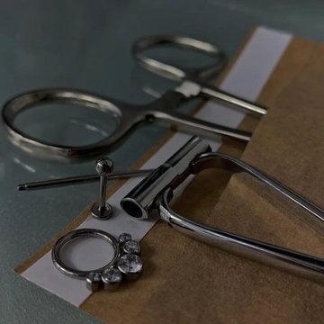 обучение пирсингу в Киеве