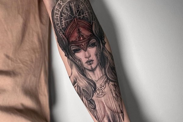 татуювання Валькірія