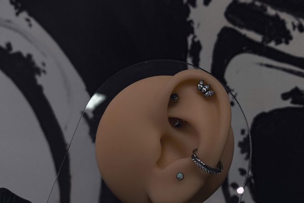 Навчання пірсингу в Дніпрі