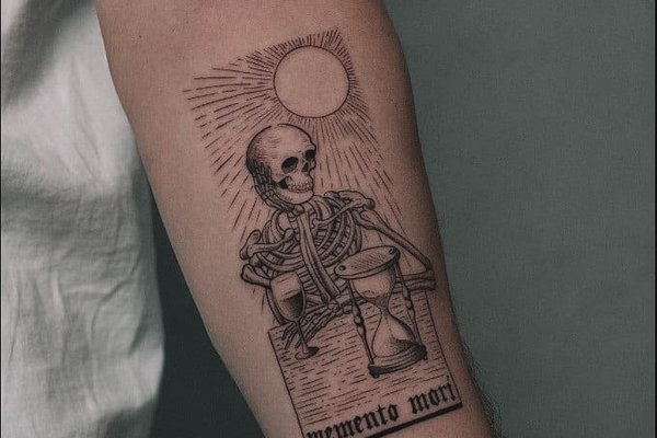 тату Memento Mori значение эскиз