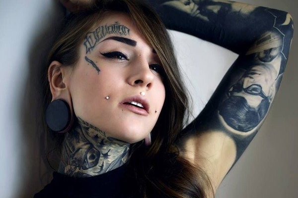 тату на лице