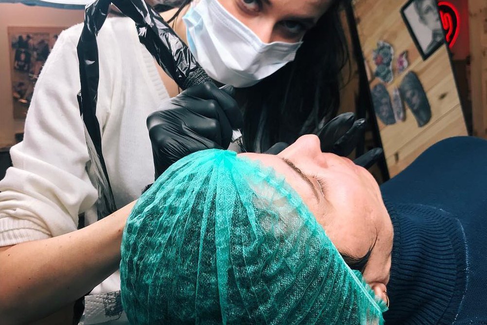 Обучение перманентному макияжу во Львове