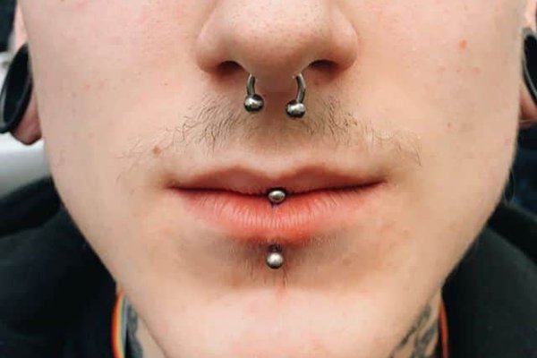 Пірсинг ешлі