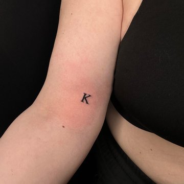 Тату с буквами