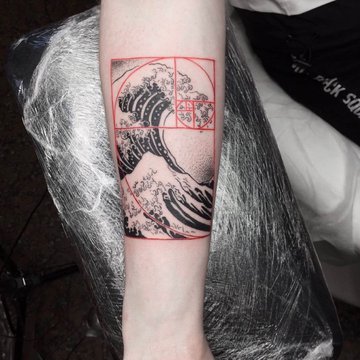 Тату-ескіз хвиля