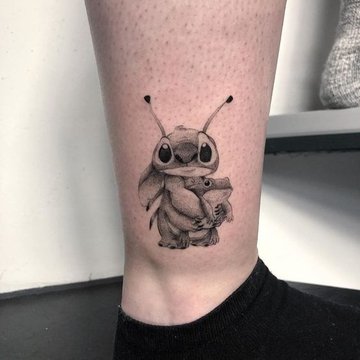 тату мікрореалізм значення ескіз