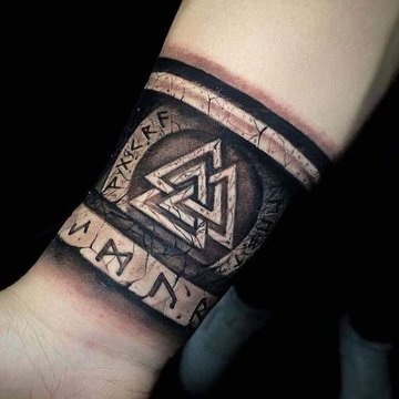 Татуировка Валькнут