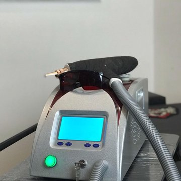 Удаление перманентного макияжа в Киеве