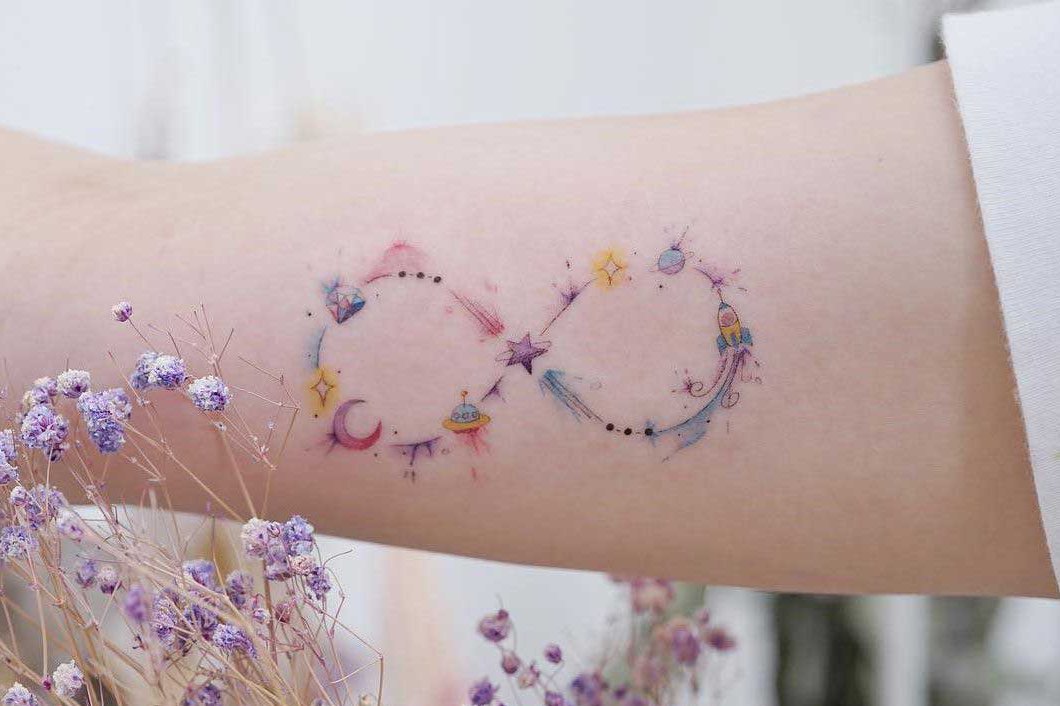 тату бесконечность