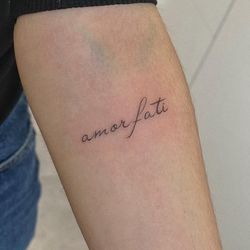 тату Amor Fati