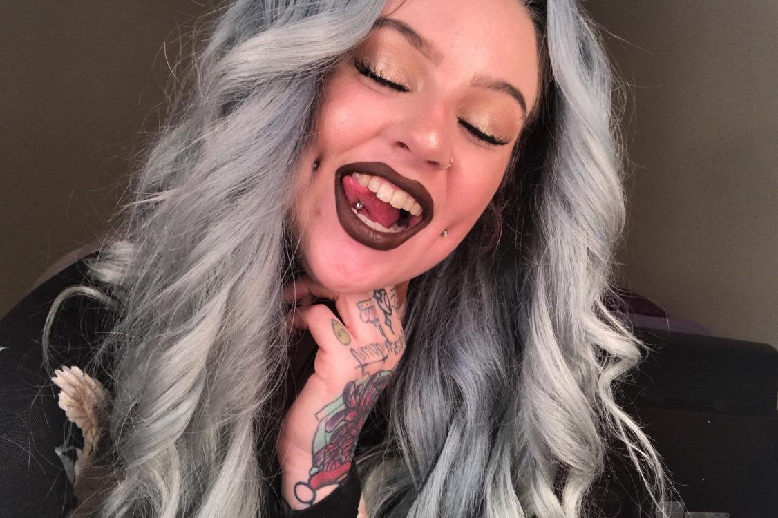 Пірсинг щік