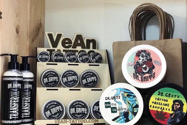 Детальніше про VeAn Black