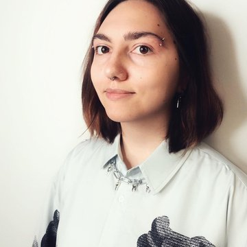 Навчання пірсингу в Харкові