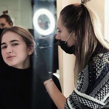 Обучение модификации тела в Киеве