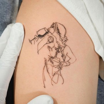 тату в стиле файн лайн