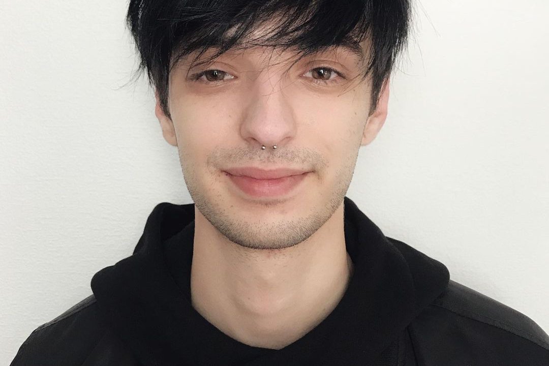 Навчання пірсингу в Харкові