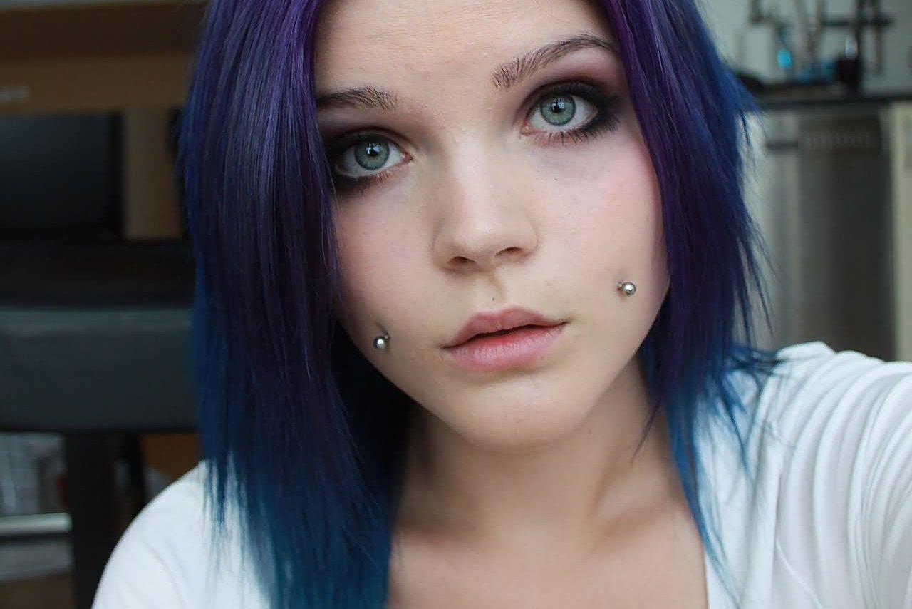 Пірсинг симетрія