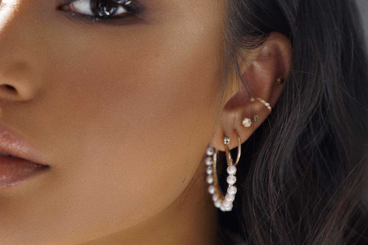 Пірсинг хряща вуха