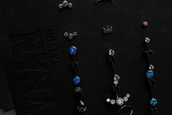 Титанові прикраси для пірсингу