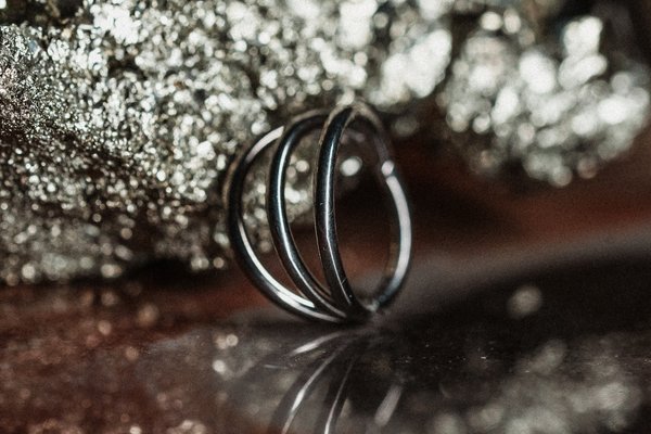 Анодування прикрас для пірсингу