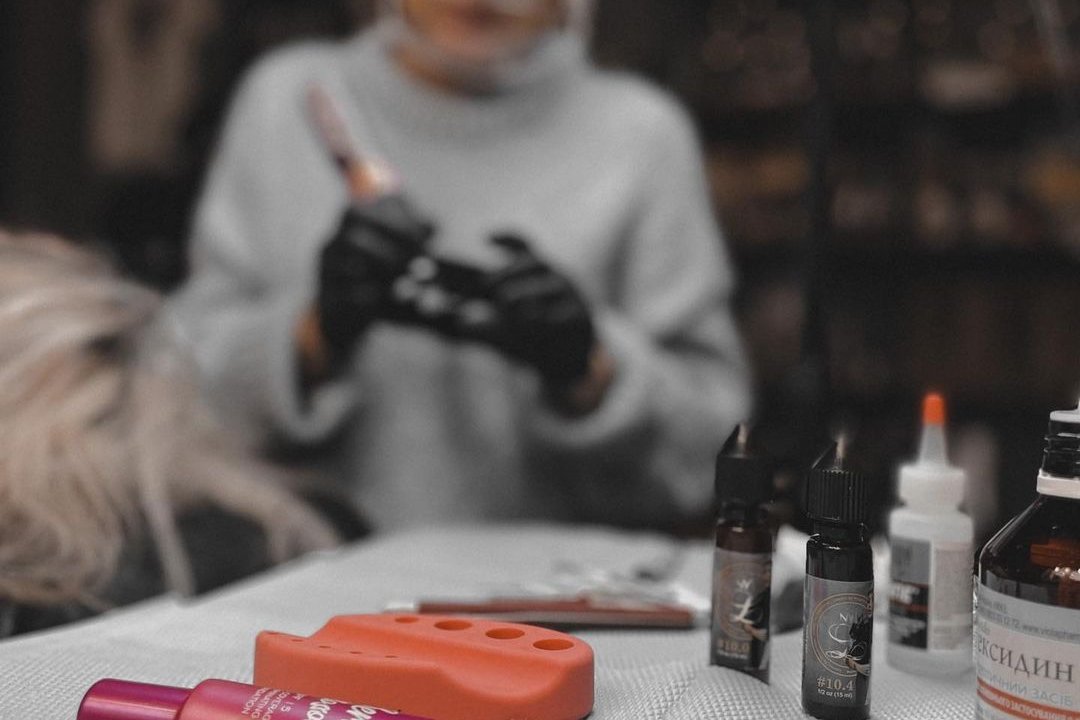 Навчання перманентному макіяжу в Дніпрі